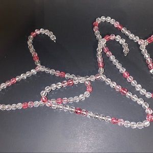 Pet /Doll Beaded Hangers. Set of 20 pink & 2 blue.